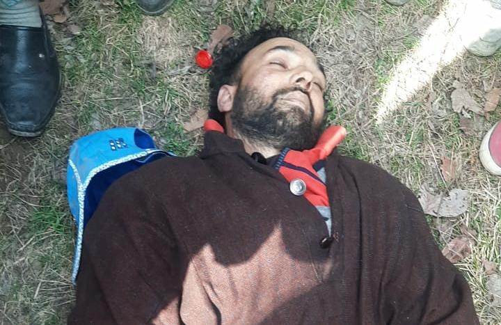 Kashmir : Pathwari Found Dead In Orchard complete details click on link