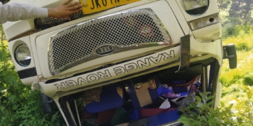 5 injured in Road accident