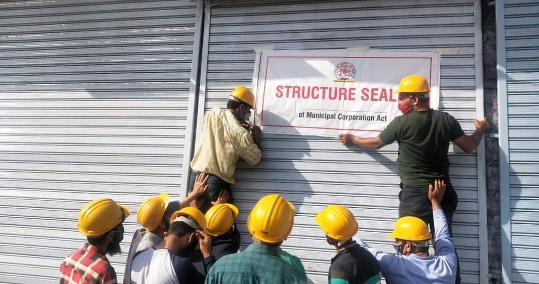 SMC seals 3 structures for violating building permission rules