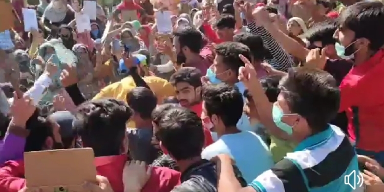 Protesters Seek Justice For Lolab Youth Who Died Within 3 Days Of Marriage