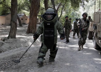 5-7kg IED detected in Kashmir