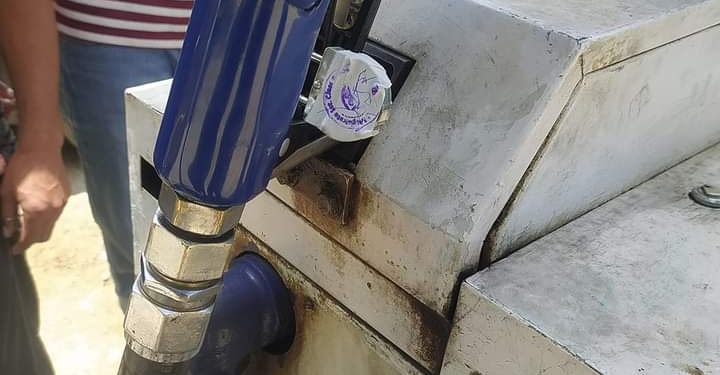 Petrol Pump Alleged of Selling Adulterated Fuel Seized in Budgam