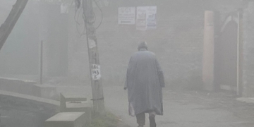 Cold Conditions Prevail In Kashmir, Sub-Zero Temp In Pahalgam, Gulmarg