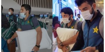 Why was Mohammad Rizwan carrying a pillow en route to Bangladesh?