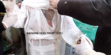 Young man attempts suicide by setting self on fire in kashmir