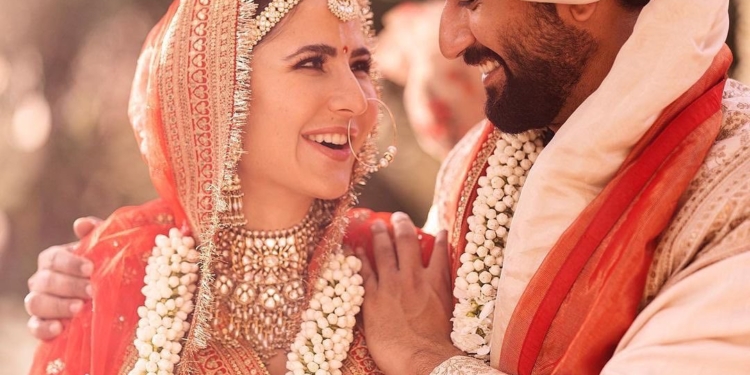 More pics from lovebirds, It’s official! Katrina Kaif & Vicky Kaushal are married, see first pic here