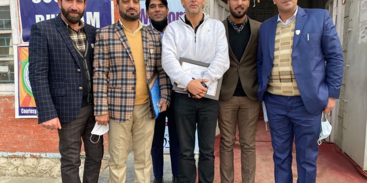 Wheelchair cricket association Jammu and Kashmir and Licot Formulations Pvt Ltd in collaboration with DALSA Budgam organised an event on the eve of World Disability Day