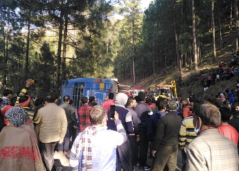 2 person killed, several injured as bus turns turtle in Rajouri