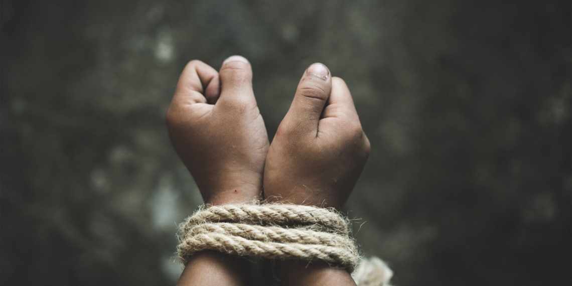 Siblings rescued from kidnapper