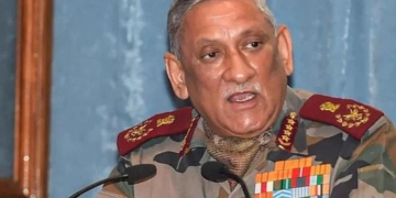 Military helicopter crashes in Tamil Nadu, senior officials including Chief of Defence Staff Gen Bipin Rawat onboard