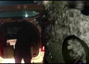 Rs 8 cr cash recovered from a businessman’s house, including Rs 1 cr hidden in water container during I-T raids