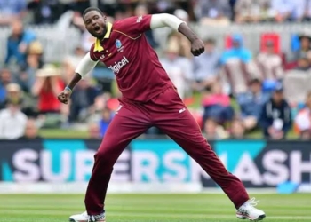 WATCH VIDEO HOW WestIndies Bowler Jason Holder Makes History In Cricket