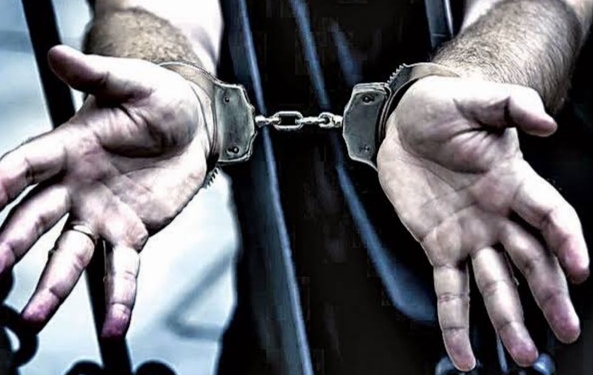 Racket busted 6 Arrested,police have seized hard disks…..