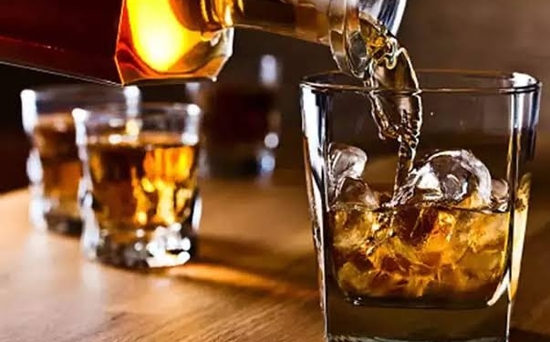 News Regarding order on liquor sale In Jammu And Kashmir..