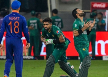 Which ‘strange thing’ about Virat Kohli is bothering Pakistani cricketers during PSL 2022?