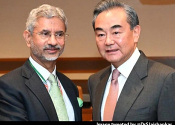 Amid A Row Over Remark About Kashmir, China’s Foreign Minister is in Delhi