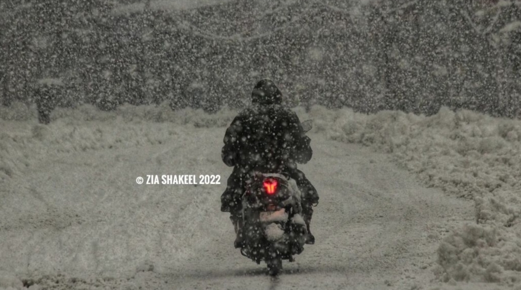 A fresh Western Disturbance is likely to affect J&K and adjoining areas from March this date,Widespread with moderate Rain,snowfall