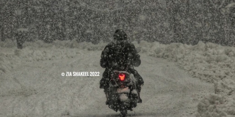 A fresh Western Disturbance is likely to affect J&K and adjoining areas from March this date,Widespread with moderate Rain,snowfall
