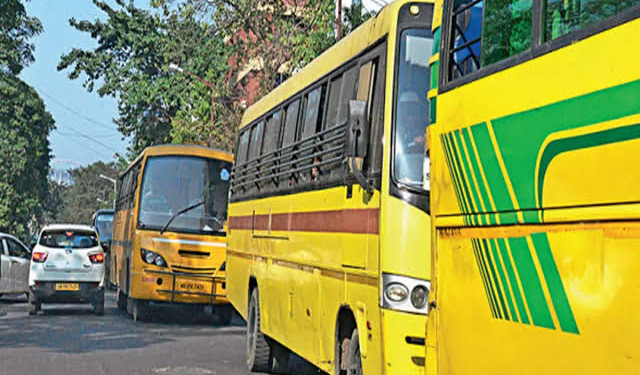 Hike In School Transport Fee; “PSAJK is not only misleading the administration but gullible parents too”: Protesting Parents