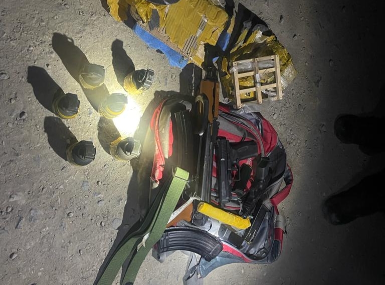Man abandons car after seeing naka party; arms and ammunition recovered in Kashmir….