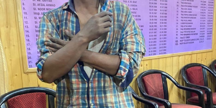 Thief From West Bengal Caught Red Handed In Srinagar,Some subversive elements are trying to give it different colour : Police