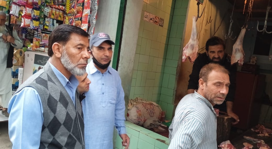 3 Shops Sealed, Fine Imposed, In Iqbal Colony Sonwar By FCS&CA