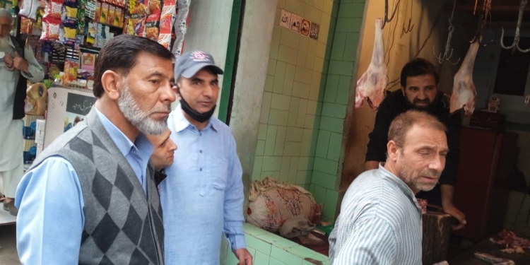 3 Shops Sealed, Fine Imposed, In Iqbal Colony Sonwar By FCS&CA