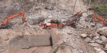 Update: Collapsing of Tunnel: