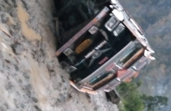 Watch NH44 from Ramban to Ramsoo