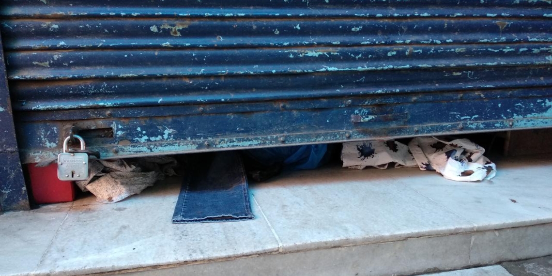 Burglars break into 3 shops in Srinagar city, police assure swift action