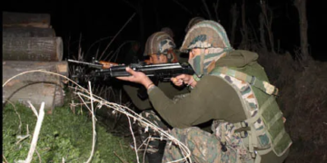 Late night gunfight breaks out in Kashmir