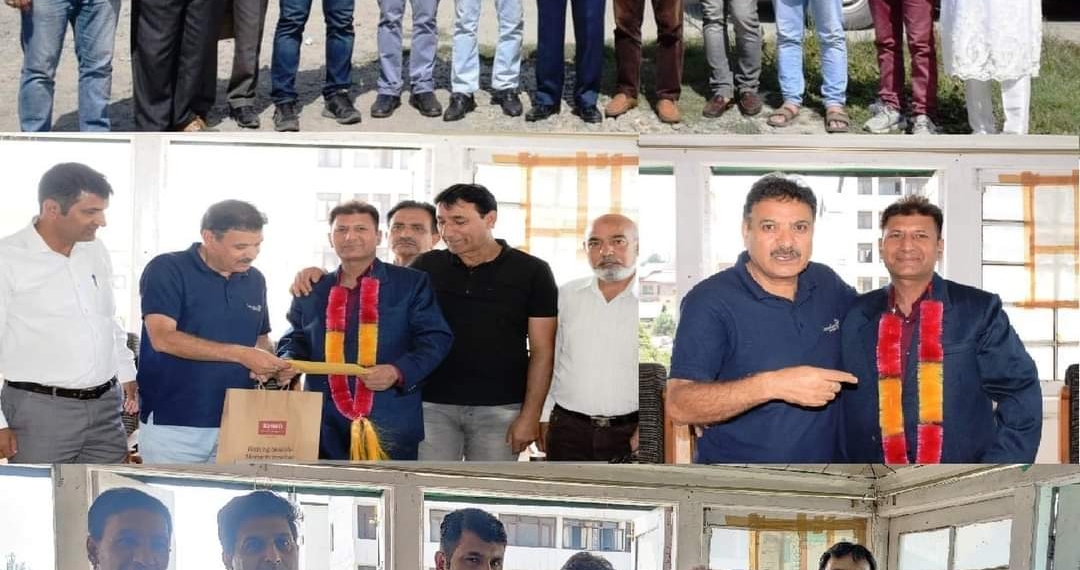 Information Department accords warm send-off to retiring Nazir Drabu