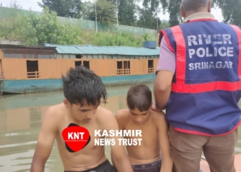 Great Job By J&K Police: Save Lives of Two Teenagers In Srinagar