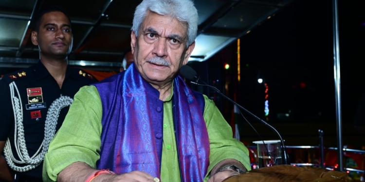 Lt Governor Attends Jashn-e-Dal Event At Iconic Dal Lake