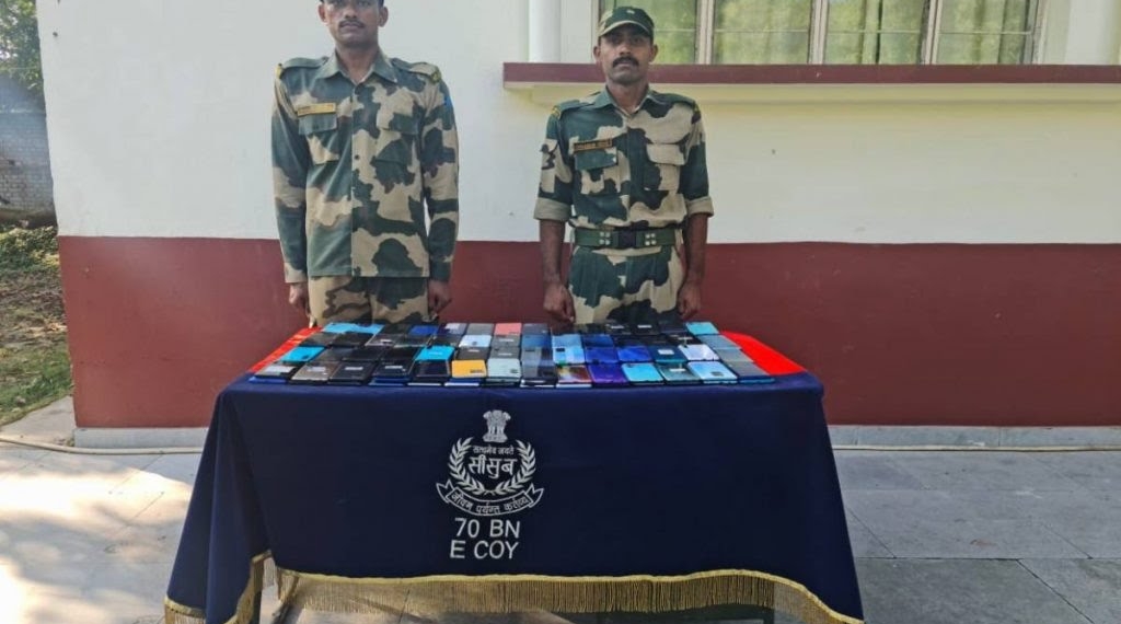 BSF Surprised To See 317 Mobiles Floating In River Worth About 39 Lakh Rupees