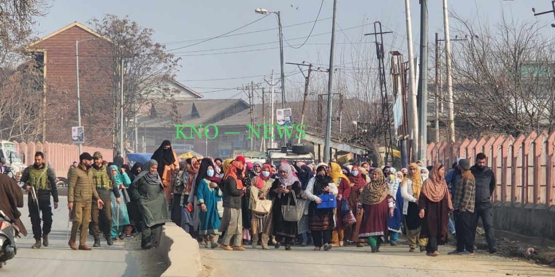 Anganwari workers protest in Sopore against new HR Policy