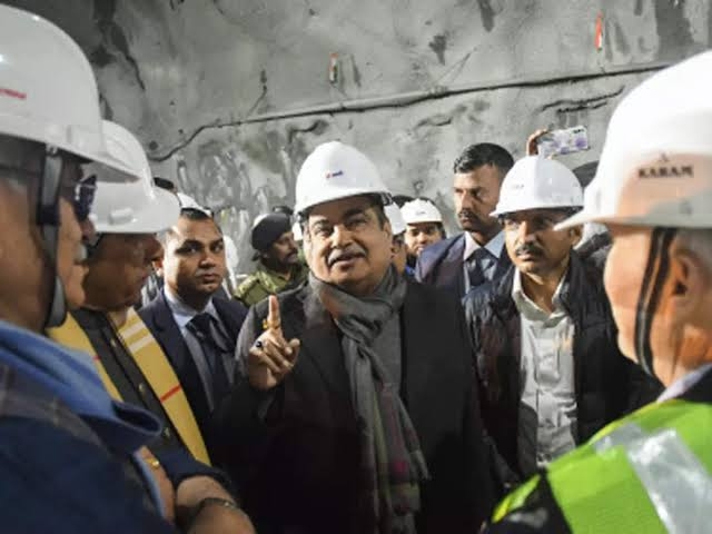 Jmu- Sgr highway to have 5 tunnels, 245 km distance to be covered in 3 hrs: Union Minister Gadkari