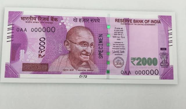 RBI to withdraw Rs 2000 currency note from circulation