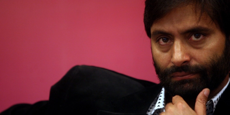 Delhi High Court issues notice to JKLF leader Yasin Malik