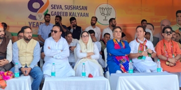 Ravinder Raina, Dr Darakhshan Andrabi & Sunil Sharma address Grand Public Rally of BJP at Srinagar