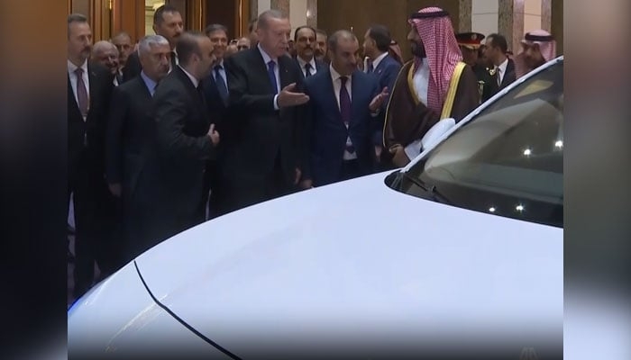 WATCH: President Erdogan gifts Turkish-made electric car to Saudi Crown Prince MBS