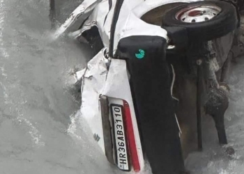 8 CRPF Personnel Injured After Vehicle Skids Off Road….