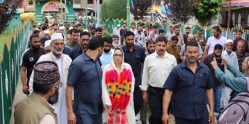 Dr. Darakhshan laid Foundation Stone for Utility Complex and Main Gate at Chrar-e-Sharief Shrine