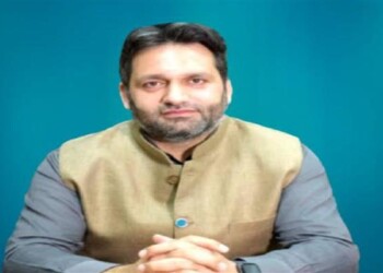 Sheikh Imran Appeals to Srinagar Police for Leniency Towards Young Offenders