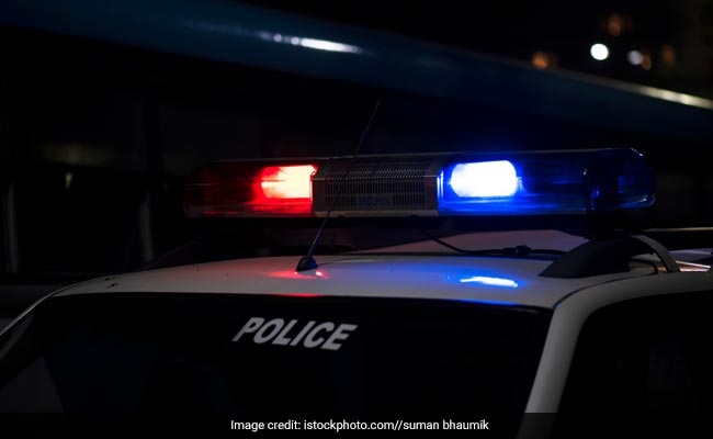 Man Found Dead Outside Friend’s House In Delhi, Cops Suspect Suicide