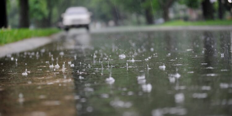 Light rains, snow with gusty winds forecast in J&K on