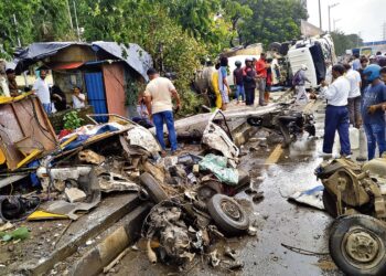 5 injured as vehicle skids off road in