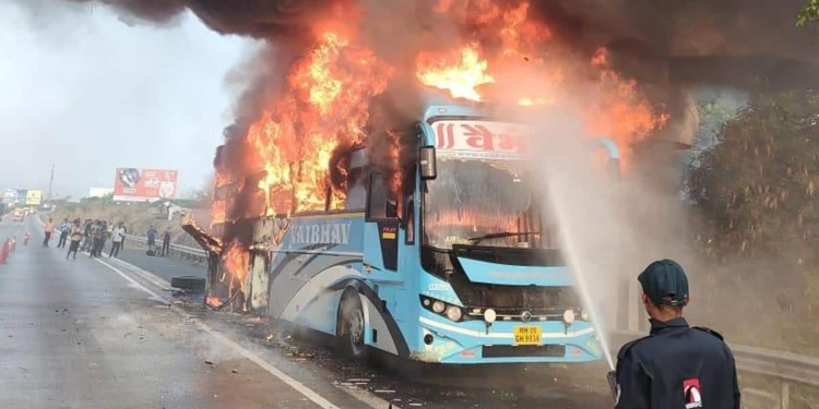 Fire Erupts In Bus on Expressway, 36 Escape Unhurt