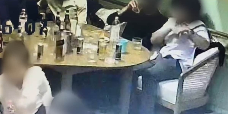 2 Doctors Arrested For Manipulating Blood Report Of…