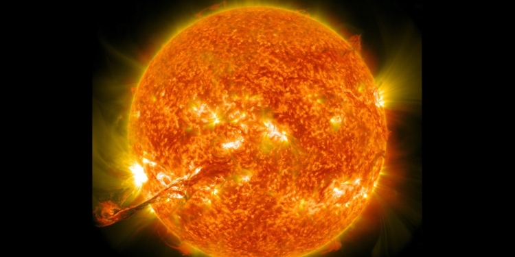 60% Chance Fresh Solar Storm Will Hit Earth This Week, Says….